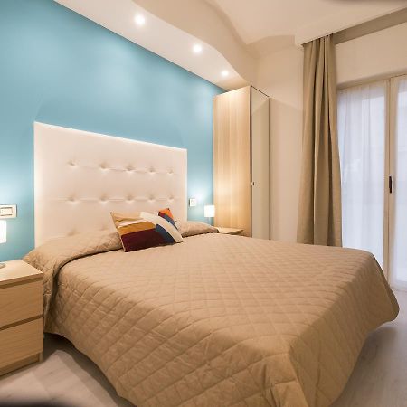Hotel Levante Римини Экстерьер фото