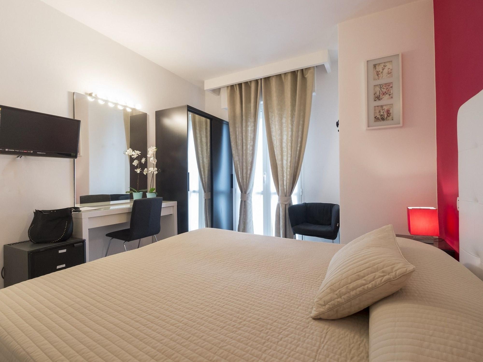Hotel Levante Римини Экстерьер фото