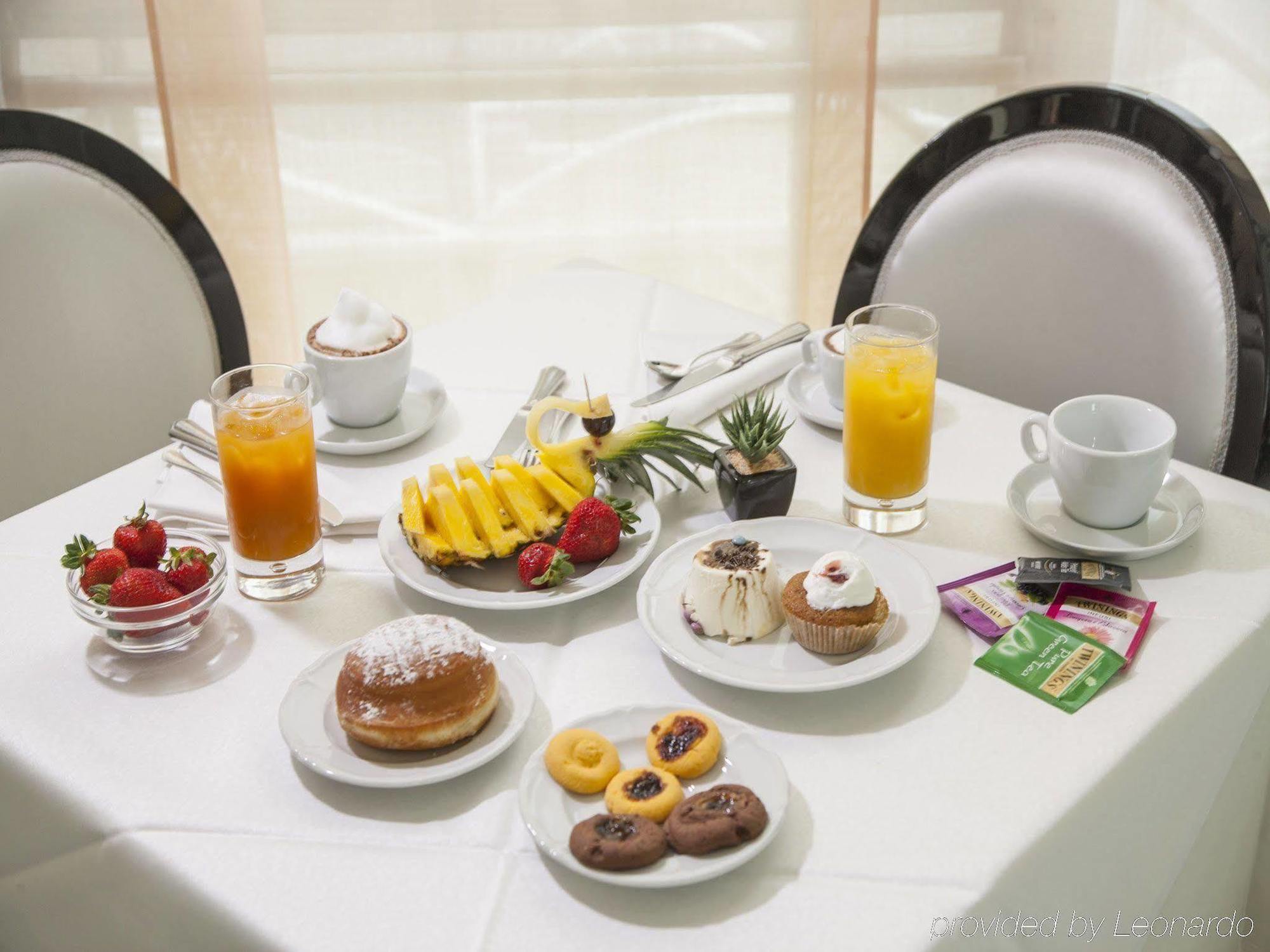 Hotel Levante Римини Экстерьер фото